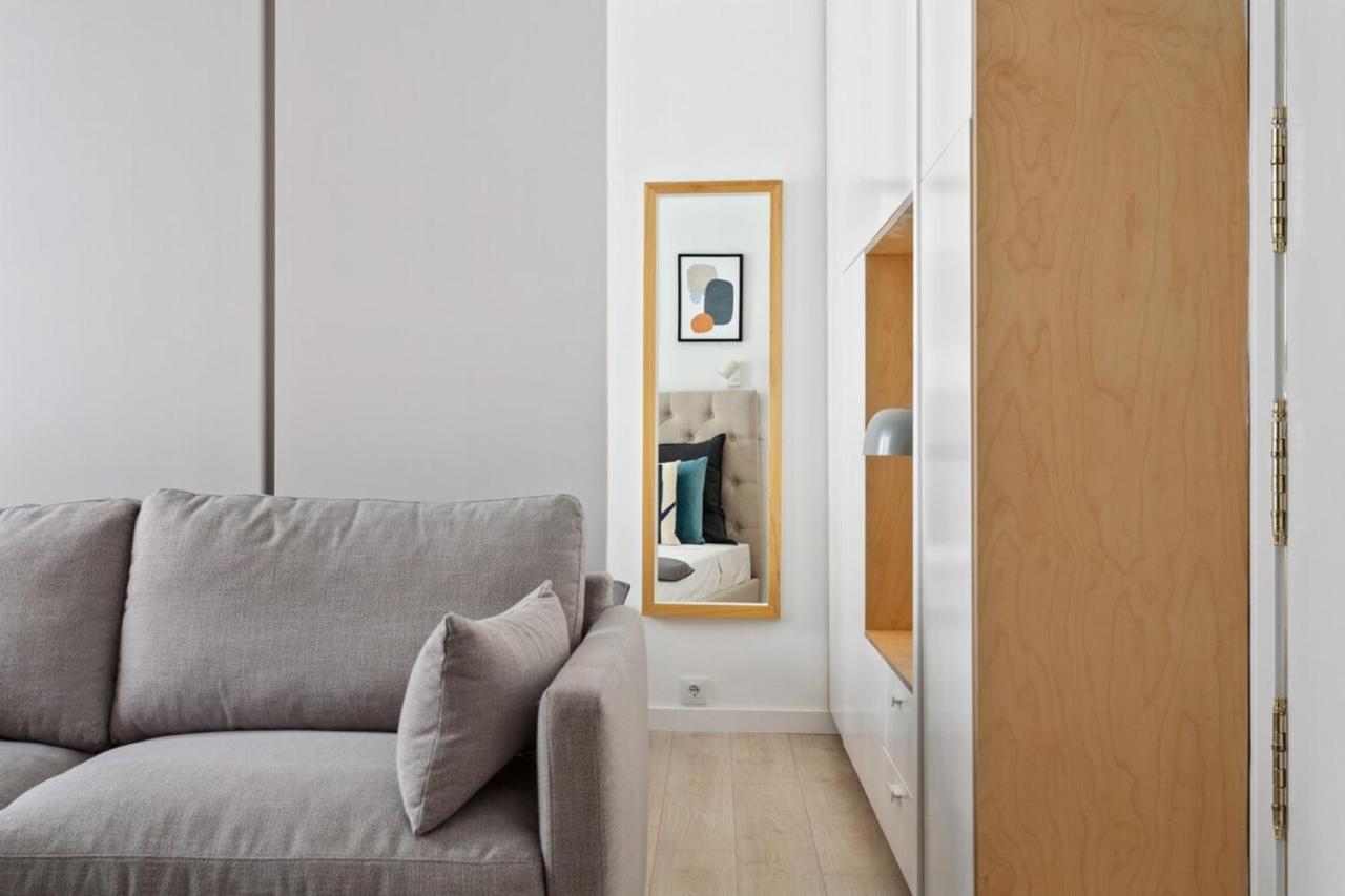 Modern 1 Bedroom Apartment Near Lavapies 마드리드 외부 사진