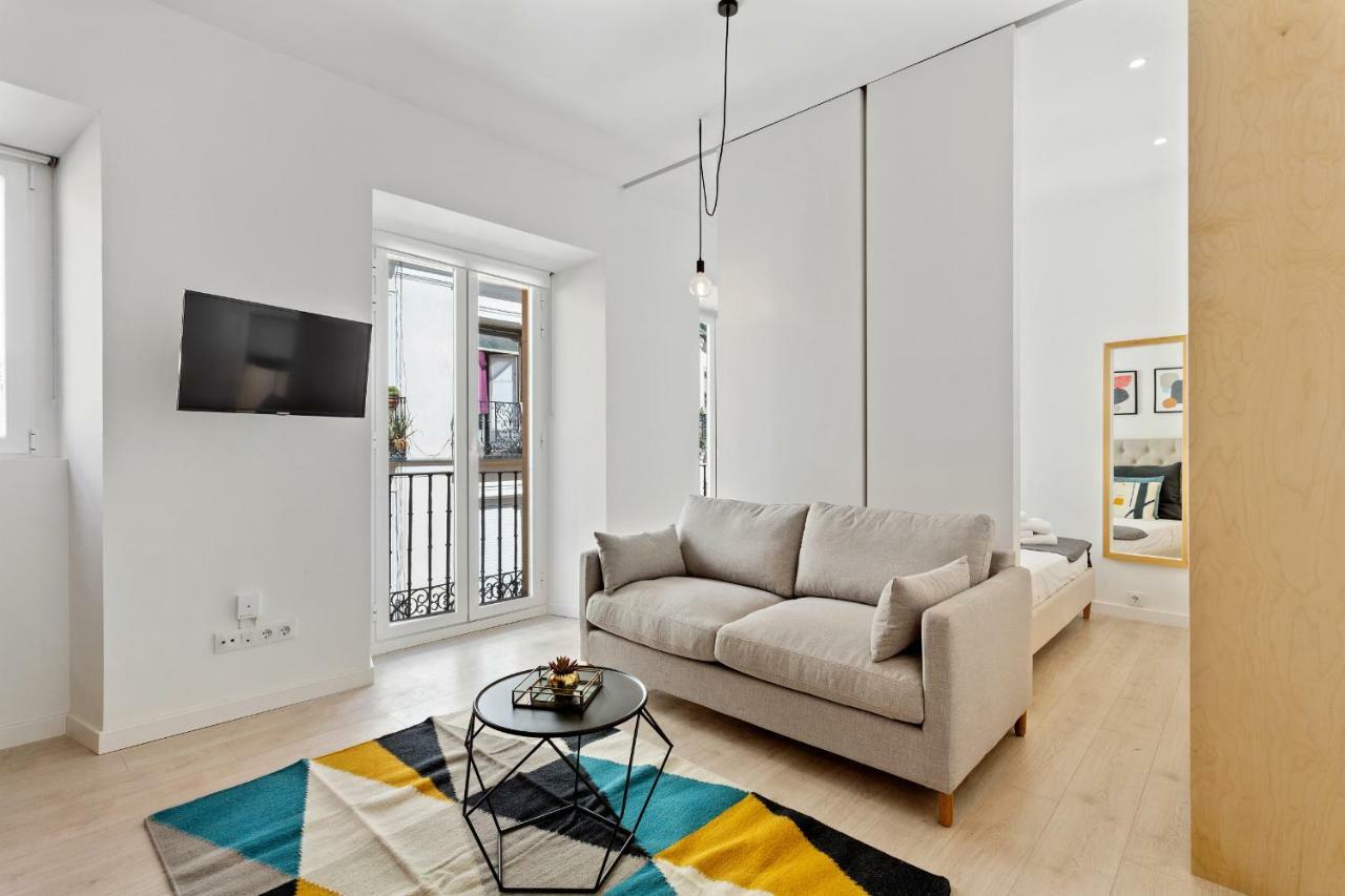 Modern 1 Bedroom Apartment Near Lavapies 마드리드 외부 사진
